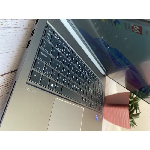 Ноутбук HP Zbook power G9 Stylus Approved (А) фото 13