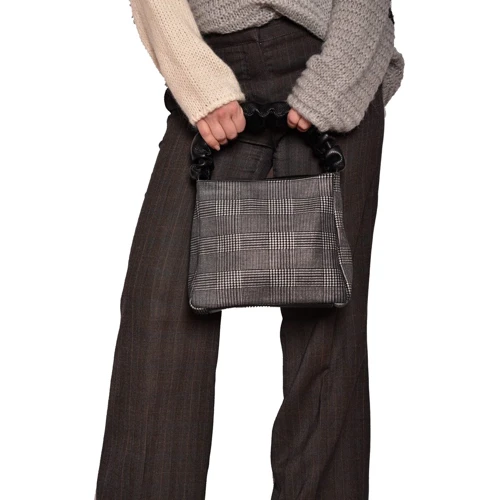 Женская сумка-мешок ARTiS Bags черная (17176105-703): Фактура Матовая, Зернистая