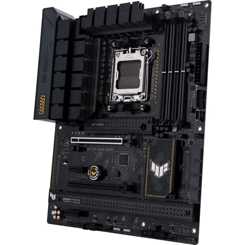 ASUS TUF GAMING B650-PLUS WIFI: Разъемы на плате СОМ, SATA 3.0, M.2