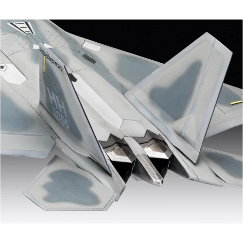Збірна модель-копія Revell Літак Lockheed Martin F-22A Raptor Рівень 4 (RVL-63858) фото 4