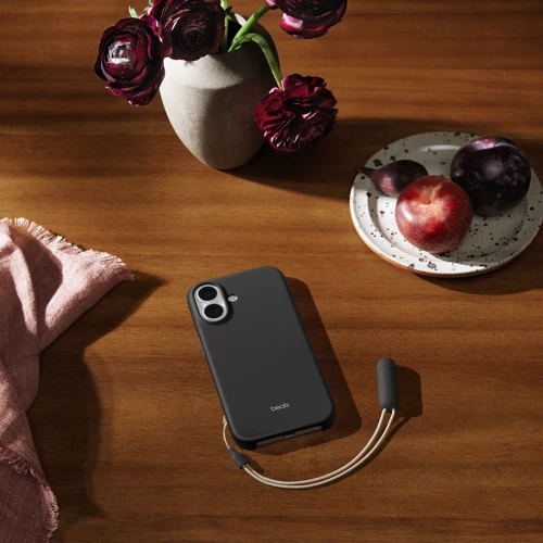 Чехол для iPhone Beats iPhone 17 Kickstand Case with MagSafe and Camera Control - Granite Gray (MGY54)