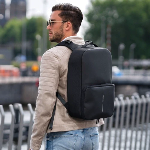 Мужской рюкзак антивор XD Design Flex Gym черный (P705.801): Страна производитель Китай