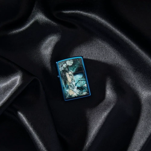 Запальничка Zippo Victoria Frances 49764: Виробник Zippo