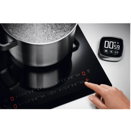 Варочная поверхность Electrolux EIT60443X: Тип нагревательного элемента электрической поверхности Индукционный