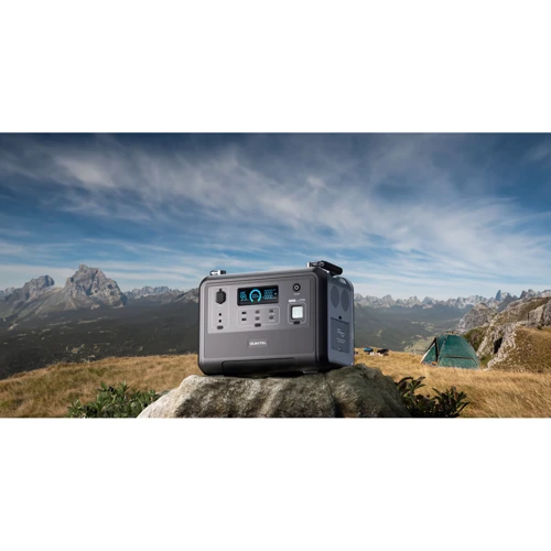 Зарядная станция Oukitel P1201E Tragbare Powerstation 1200W/960 Wh: Особенности модели Управление со смартфона, Чистая синусоида, Дисплей, Светильник