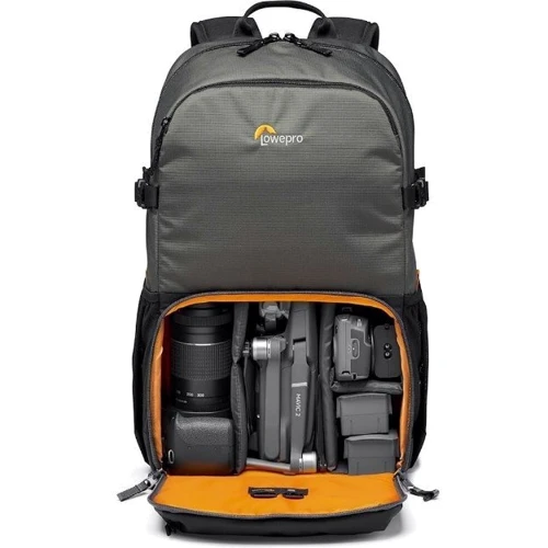 Lowepro Truckee BP 250 LX Black (LP37237-PWW): Вместимость Вмещает беззеркальную камеру, например, Olympus OM-D E-M10 или Sony Alpha a6500 и небольшую зеркальную камеру, например, Canon EOS Rebel T6i. 1-2 дополнительных объектива Микрофоны,источники света и з