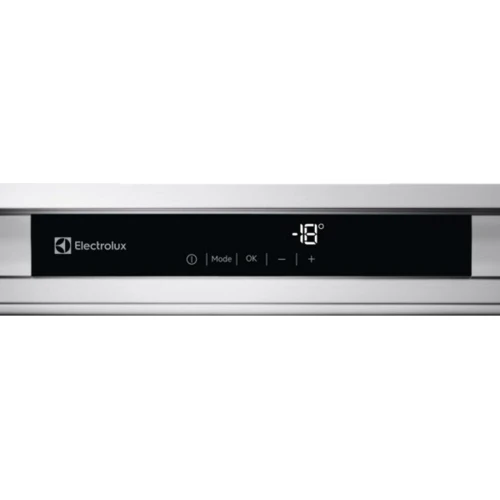 Встраиваемая морозильная камера Electrolux KUT6NE18S: Размеры 55х177х55 см