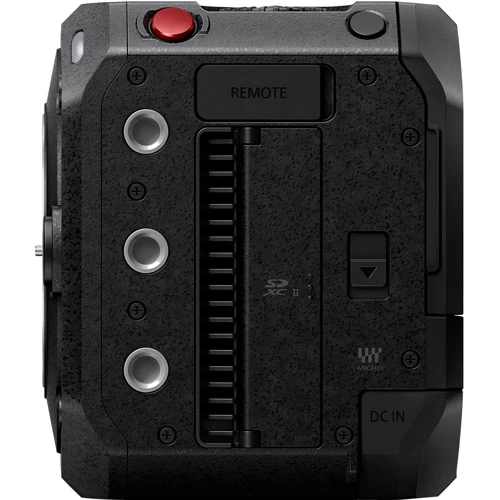 Цифровая видеокамера Panasonic Lumix BGH-1 (DC-BGH1EE) UA: Диафрагма 1.8-3.6