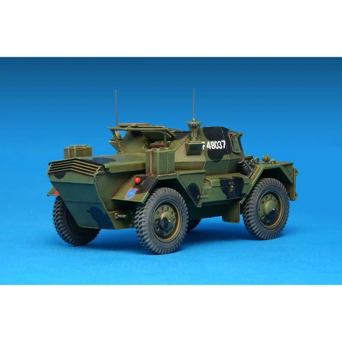 Сборная модель MiniArt Динго Mк.III британский разведывательный автомобиль с экипажем (MA35077) фото 10
