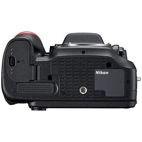 Nikon D7200 Body: Количество мегапикселей 24.2