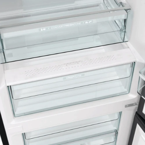 Холодильник Gorenje ONRK619DBK: Общий объем, л 300