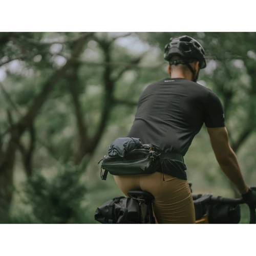 Велосумка Сумка на пояс Topeak Hip Pack 3 л 318 г чорний (TC2318B): Колір черный