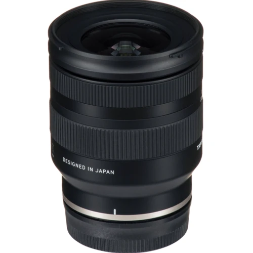 Объектив для фотоаппарата Tamron AF 11-20mm F/2.8 Di III-A RXD (Sony E): Диаметр резьбы для светофильтра 67 мм
