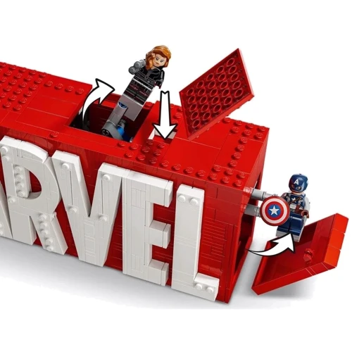 Конструктор LEGO Super Heroes Логотип и минифигурки Marvel 931 деталь (76313) фото 4