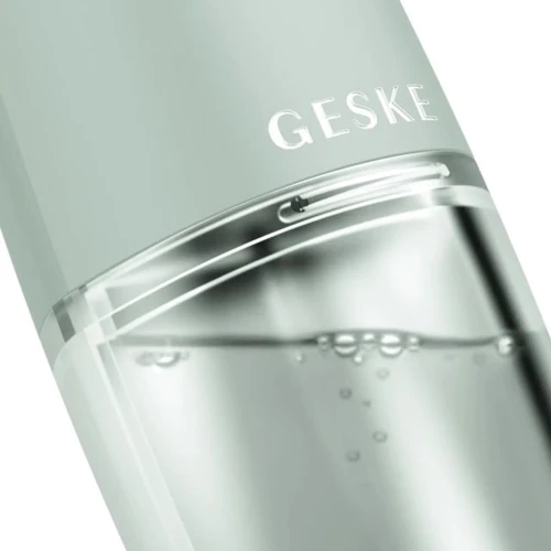 Очищающее средство GESKE Aqua-Stream Face Cleanser 8в1 green фото 3