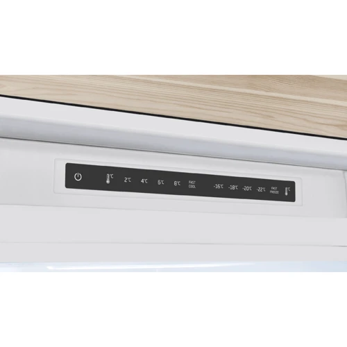 Встраиваемый холодильник Amica BK3055. 6 NFMAA: Класс энергопотребления E