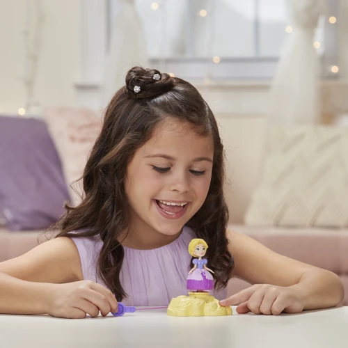 Маленькая кукла Hasbro Disney Princess Рапунцель, крутящаяся (E0067_E0243 DPR MAGICAL MOVERS RAPUNZEL) фото 9