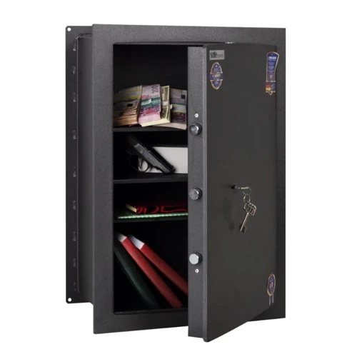 Сейф Safetronics STR 61М: Тип Встраиваемый