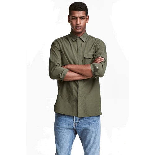 Рубашка H&M 4787185 52 зеленая с длинным рукавом