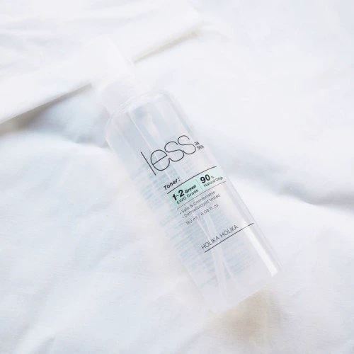 Holika Holika Less On Skin Toner Тонер для чутливої проблемної шкіри обличчя 180 ml: Час застосування універсальний