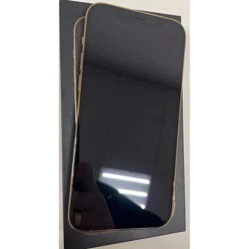 Apple iPhone 12 Pro 256GB Gold (iPhone) (356740917569197) Approved: Причина уцінки Мелкие царапины на экране, полный комплект, телефон не активирован