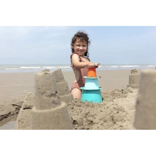 Набор для пляжа Quut Alto (пирамидка + совочек с грабельками в сумке) голубой (172000)