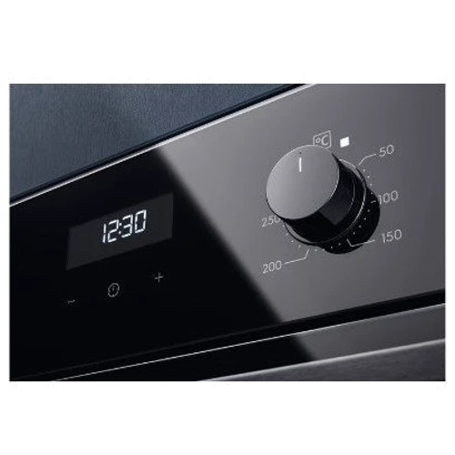Духовой шкаф электрический Electrolux EOD5H70BZ: Гриль есть