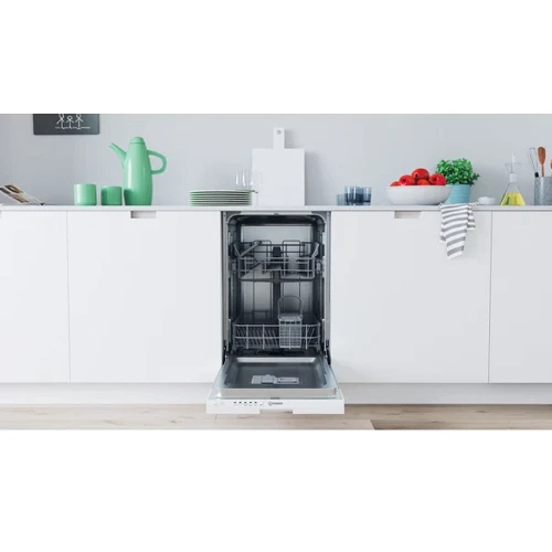 Встраиваемая посудомоечная машина Indesit DSIE 2B10: Цвет белый