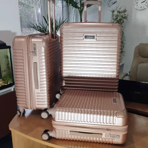 Чемодан Swissbrand Rome (L) Rose Gold (SWB_LHROM003L): Застежка Молния