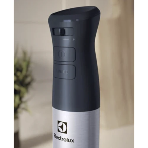 Блендер Electrolux E5HB1-6SS: Конструкция ручной