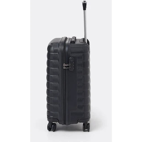 Валіза Ricco Grande M black (T15003black-M): Матеріал Пластик