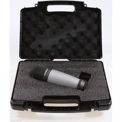 Микрофон SAMSON C01: Разъем XLR
