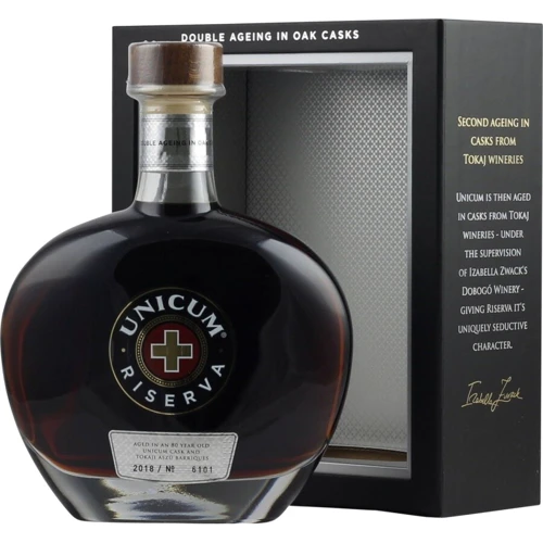 Ликер Unicum Zwack Riserva 0.7 л (BWT1194)