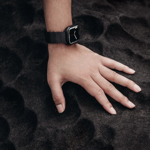 Аксесуар для Watch Switcheasy Carbon Fiber Band Black (MAW245035BK22) для Apple Watch 42/44/45/49mm фото 19