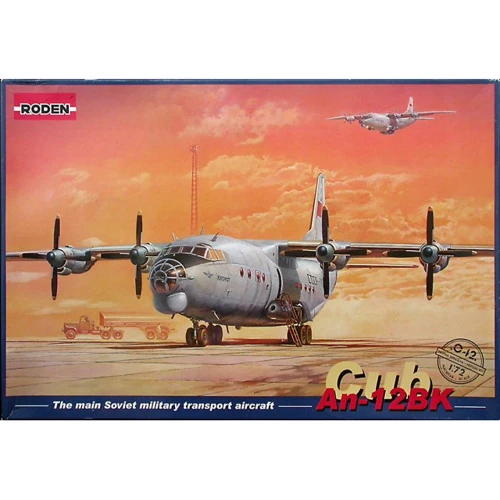 Модель Roden Советский военно-транспортный самолет Ан-12БК Cub (RN042)