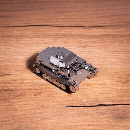 Коллекционная модель-конструктор Metal Time Pz.Kpfw. II Ausf. G танк World of Tanks (MT061) фото 4