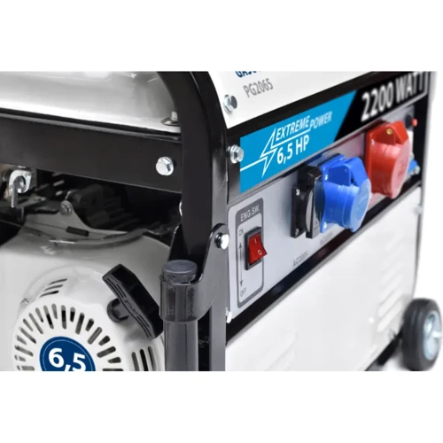 Бензиновый генератор Blaupunkt PG2065: Объем двигателя 196 куб.см