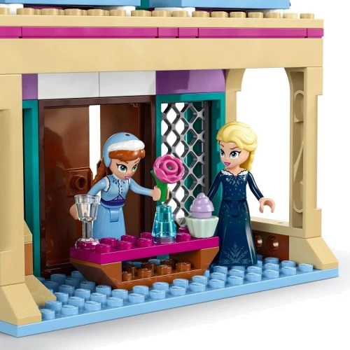 Конструктор LEGO Disney Princess Замёрзший замок в королевстве Эрендел 177 деталей (43265) фото 5