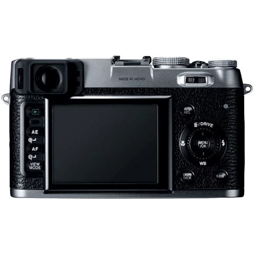 Fujifilm FinePix X100 Black (UA): Количество эффективных мегапикселей 12.3