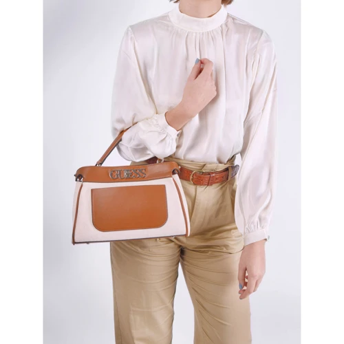 Женская сумка тоут Guess Uptown Chic Turnlock Satchel коньячная (HWHG7301050-COG): Фактура Гладкая, Матовая