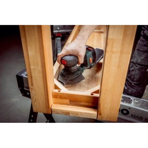 Аккумуляторная многофункциональная шлифмашина Metabo SM 18 LTX BL (602089840): Макс. частота вращения диска 11000 об/мин