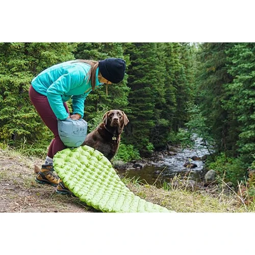 Надувний килимок Comfort Light Insulated Mat 2020 184 х 55 х 6.3 см Green від Sea to Summit (STS AMCLINS_R) фото 6
