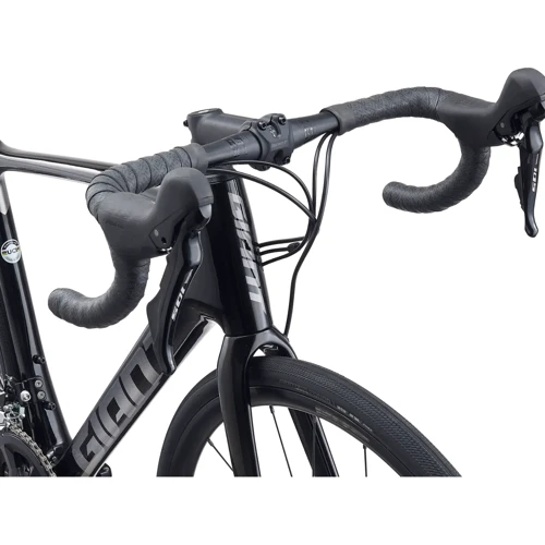Велосипед Giant Defy Advanced 2 карбон M (2100063105): Діаметр коліс 28 дюймов