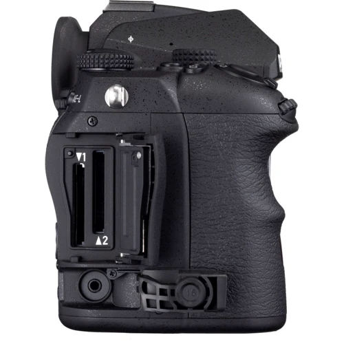 Pentax K-3 Mark III Body Black: Розмір дисплея 3.2"