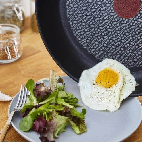 Сковорода Tefal Comfort Max 26см (G7260544): Материал корпуса нержавеющая сталь