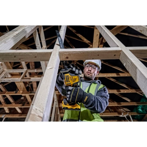 Пила сабельная аккумуляторная DeWalt DCS369N (без АКБ и ЗУ)