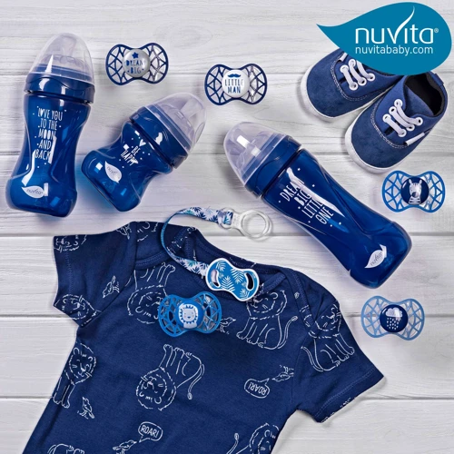 Пустышка Nuvita Air55 Cool симметричная с колпачком светящаяся в темноте DREAM BIG 6m+ темно-синяя (NV7085GBM): Материал силикон