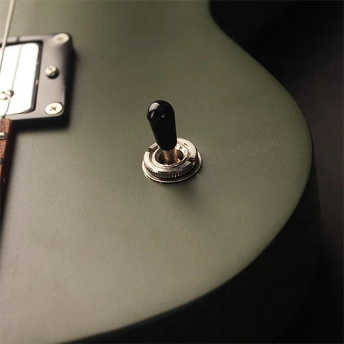 Електрогітара CORT CR150 (Olive Drab Satin): Тип кріплення грифа Вклеєний