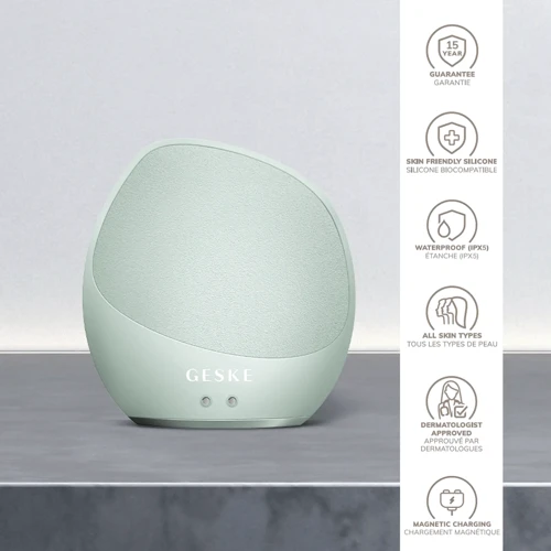 Ультразвукова щітка для тіла та інтенсивний пілінг GESKE Sonic Body Brush&Intensive Exfoliator 7в1 green: Тип Щетка