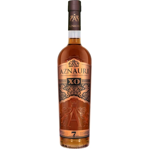 Бренди Aznauri Deluxe 7 лет выдержки, 0.5л 40% (PLK4820189293132)